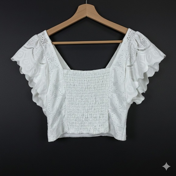 Womens Coquette Boho Soft Girl Cottage Crop Top Sz L Smocked Eyelet Wrap V-Neck - Picture 2 of 6